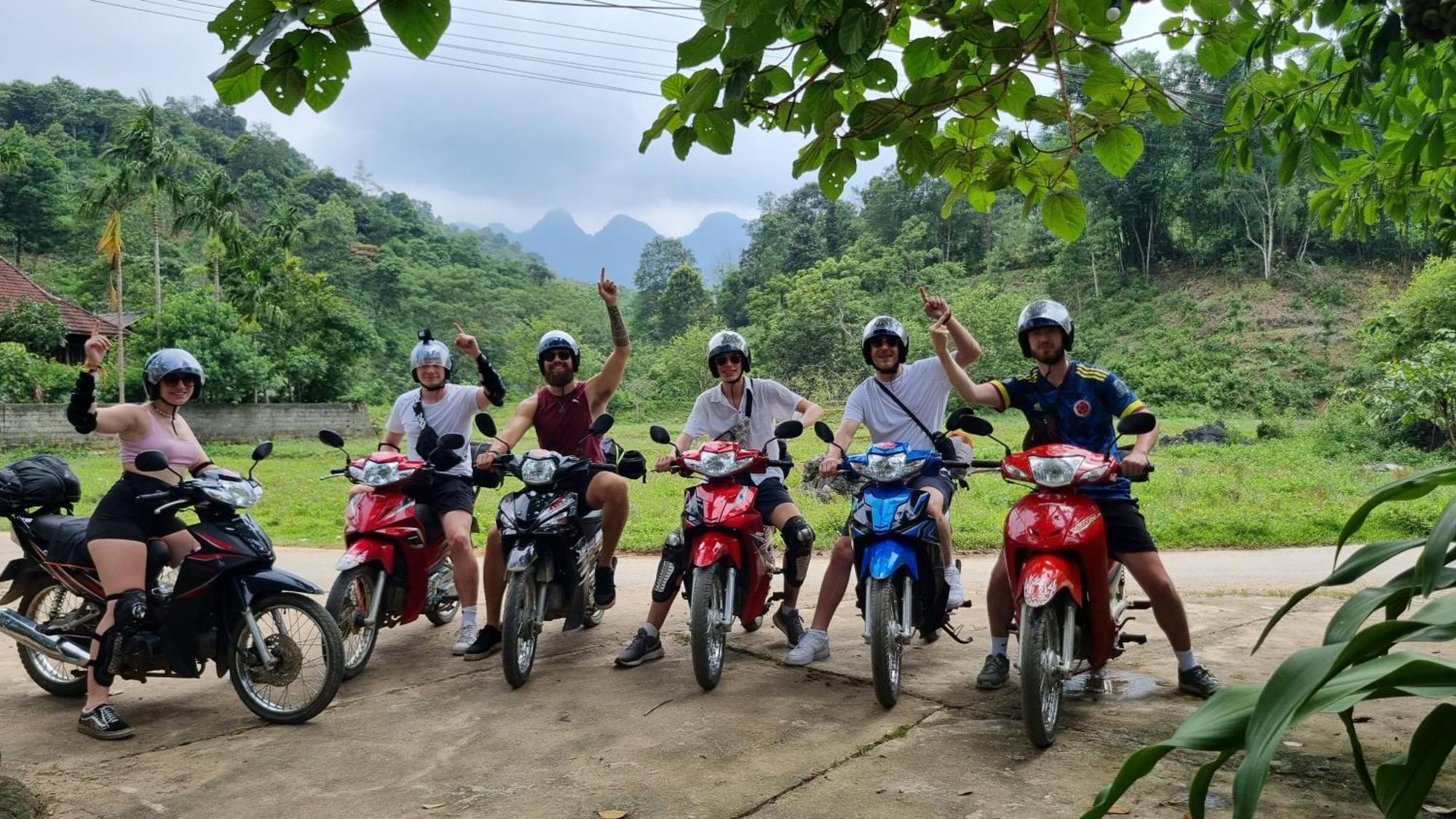 Nomadders Ha Giang Albergue Exterior foto